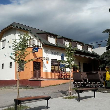 Hostinec Banik Ľubeľa Exterior foto