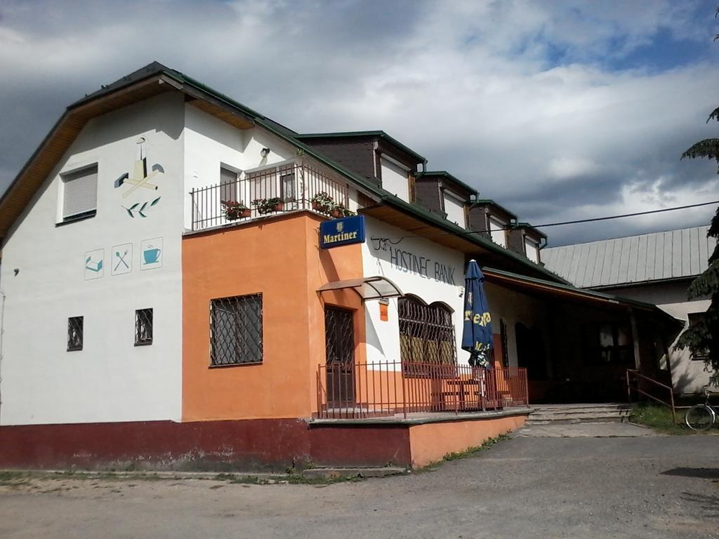 Hostinec Banik Ľubeľa Exterior foto